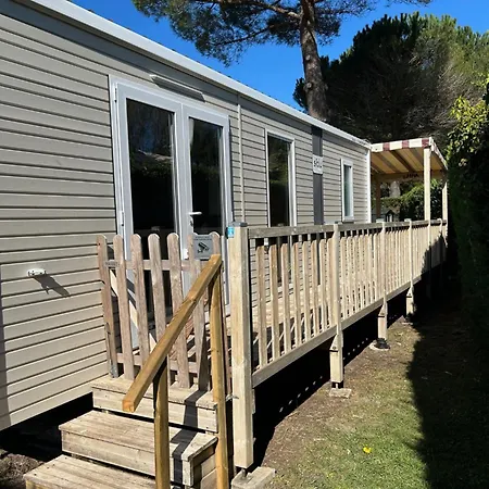 Mobil'home - **** Les Charmettes Ле-Мат