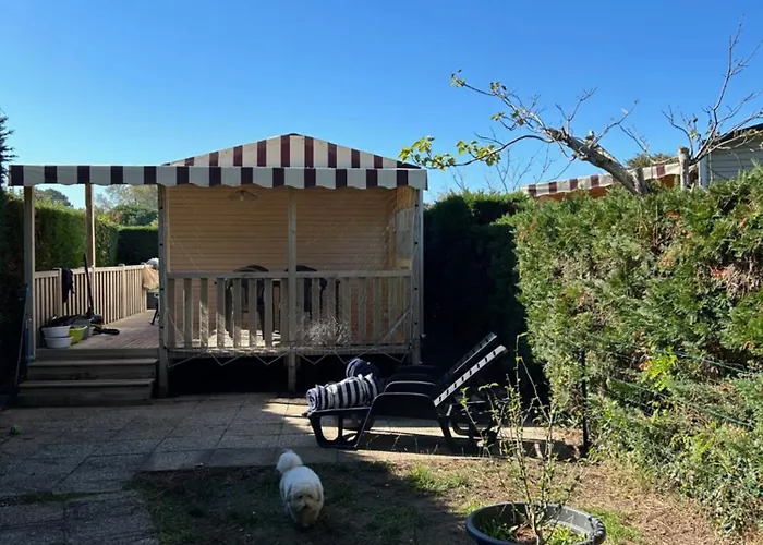 Κάμπινγκ Mobil'home - **** Les Charmettes